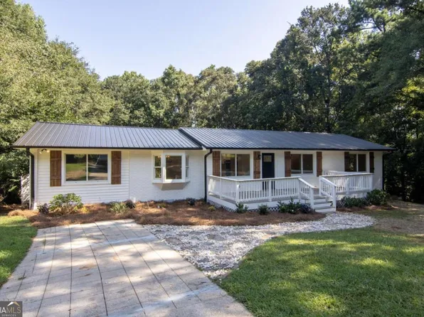 930 Honeysuckle Trl, Winder, GA 30680