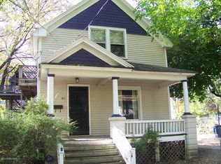 611 Elmwood Ct, Kalamazoo, MI 49007