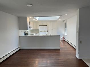 222 Willow Ave FLOOR 1, Garwood, NJ 07027