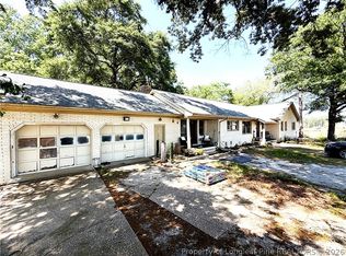 310 Old Hertford Ln, Spring Lake, NC 28390