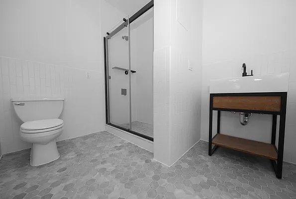 Rented by REAL New York | media 49