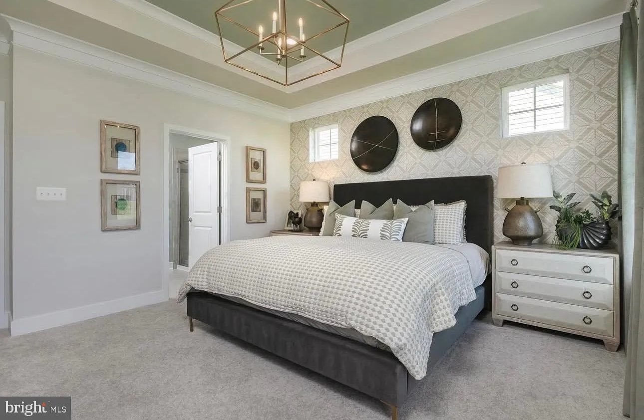 4 bed, 5.0 bath, 2460 sqft, $3,500 — Photo 3