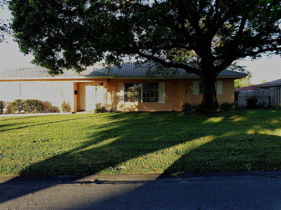 1st image of 3208 NW 89th Ave