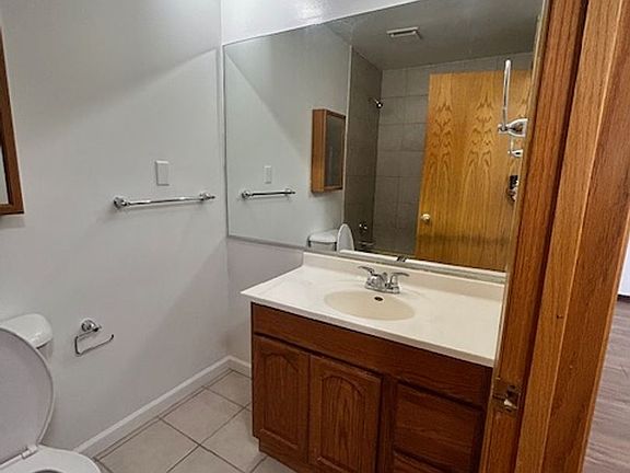 2nd image of 611 N 15th Ave #7