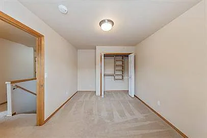 261 Oliver Ct Photo 1