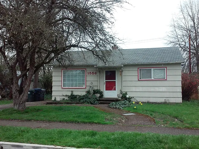 1556 McKinley St — Photo 14