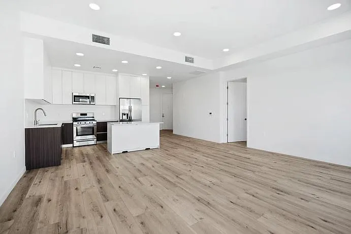 4707 Fulton Ave #401 — Photo 10