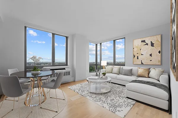 Rented by Lisa Management | media 4