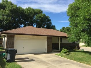 1521 Choctaw Ct, Sioux City, IA 51104