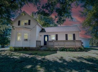 418 Walnut St, Baraboo, WI 53913