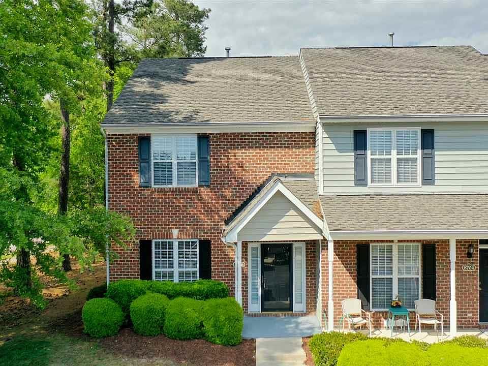 1st image of 8706 Leeds Forest Ln