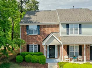 8706 Leeds Forest Ln, Raleigh, NC 27615