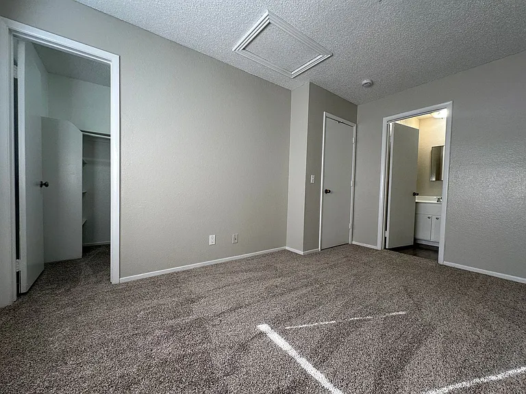 181 Bel Port Dr #184 — Photo 10