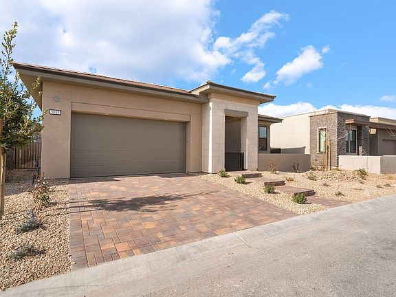2nd image of 5015 Terramont Dr