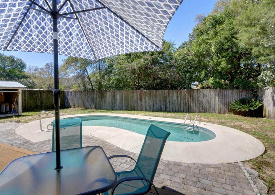 1st image of 234 Bradley Dr