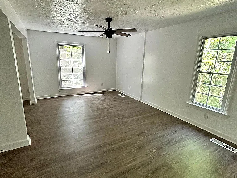 3370 Dogwood Kelly Rd — Photo 2