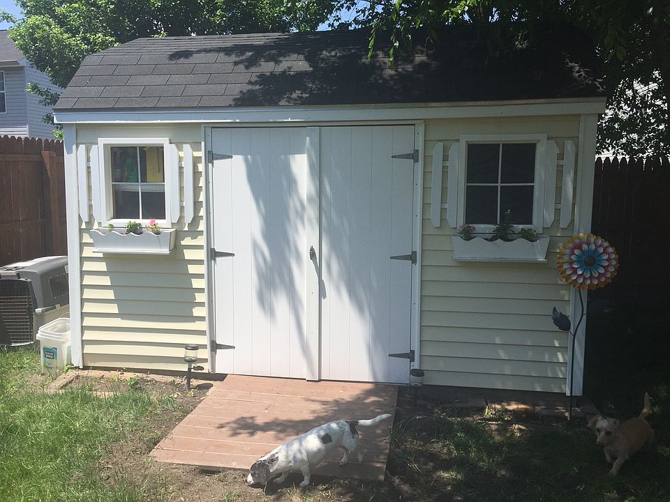 2nd image of 766 211th St