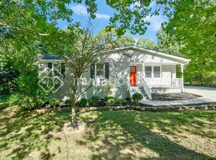 1424 Sherwood Dr, Kannapolis, NC 28081