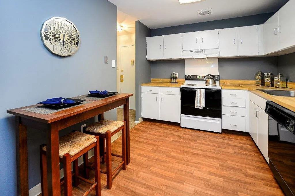 Timberlake Apartment Homes — Photo 3