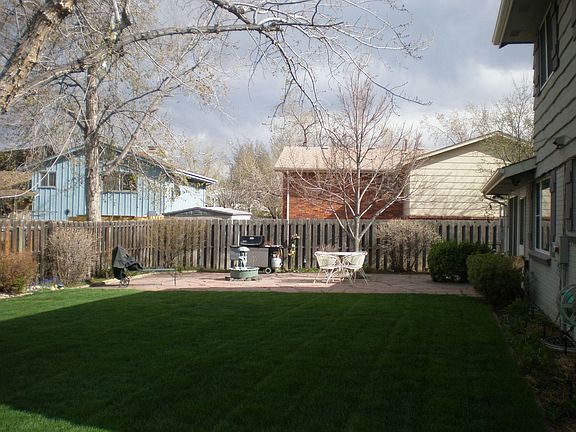 Mature Landscaping with Sprinkler System