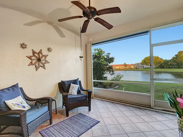 2368 Windjammer Way, West Palm Beach, FL 33411