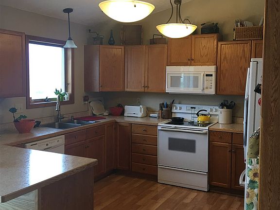 4th image of 3724 E King St