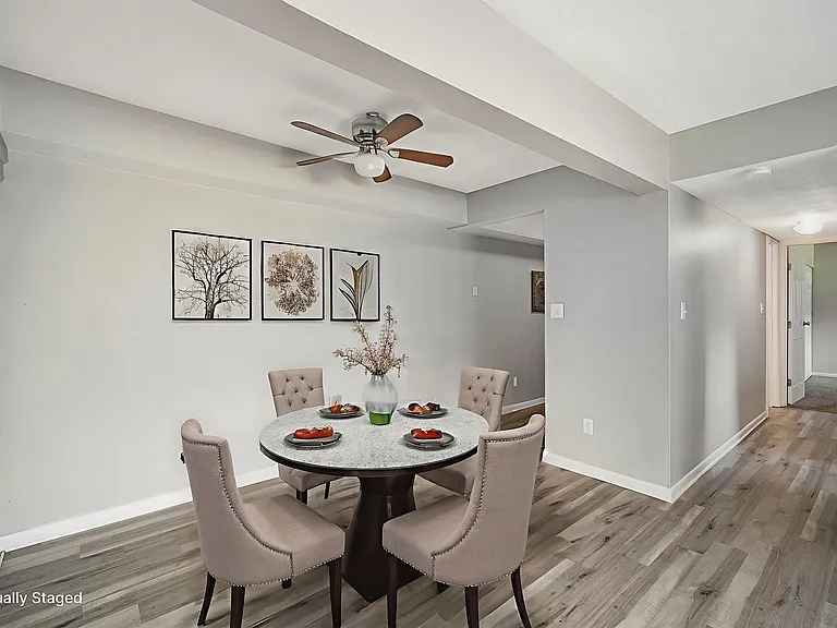 Oakmont Flats Apartments — Photo 5