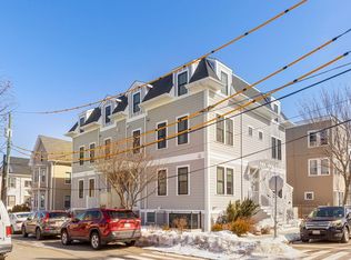 24 Rush St #E, Somerville, MA 02145