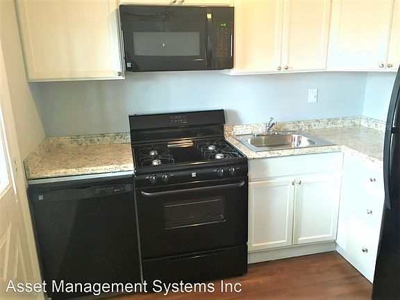 2nd image of 1100 Palmwood Pl APT 12