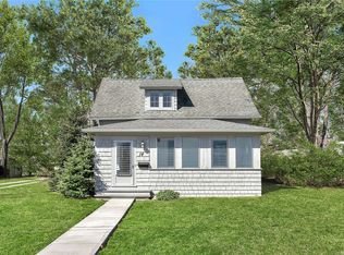 14 Chichester Ave, Center Moriches, NY 11934