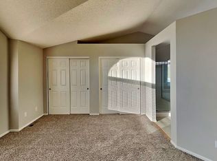 19741 E Bellewood Dr, Centennial, CO 80015
