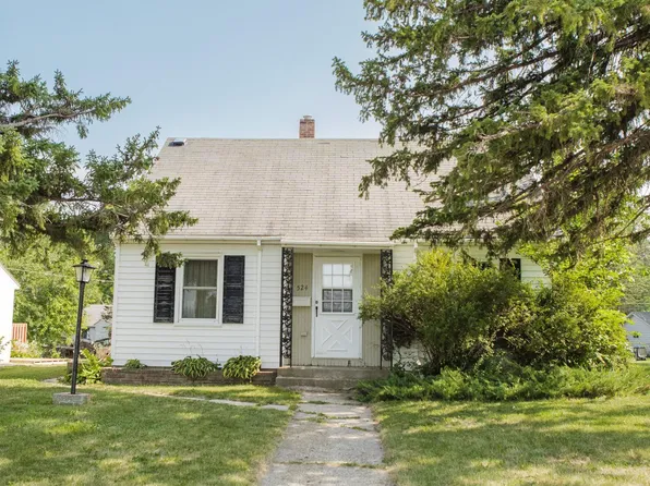 524 E 5th St, Morris, MN 56267