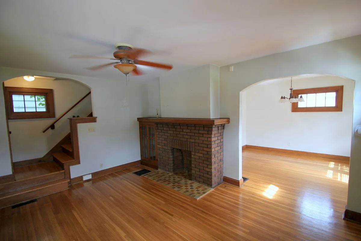 2 bed, 1082 sqft, $1,650 — Photo 1