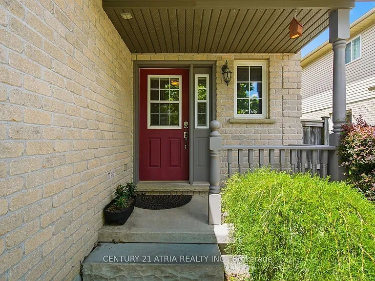 806 Marigold St — Photo 3