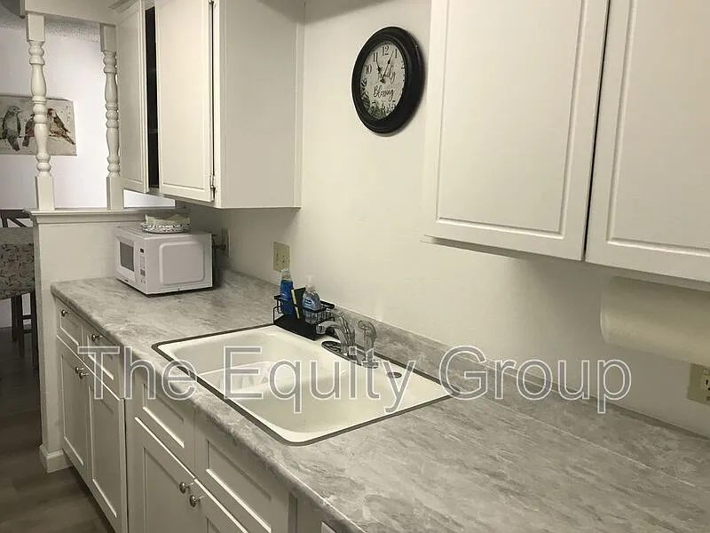 2 bed, 2.0 bath, $1,650 — Photo 2