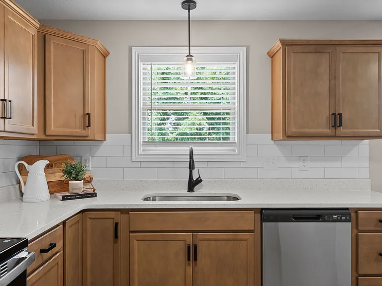 1308 Racker Dr — Photo 11