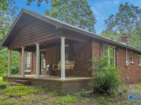2562 County Road 138, Scottsboro, AL 35768