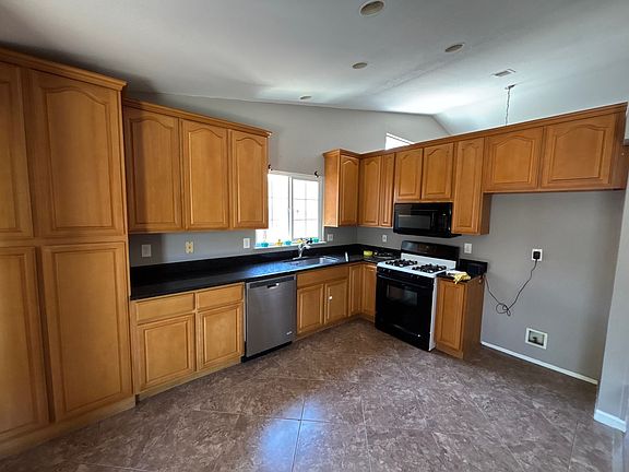 2nd image of 1082 Brick And Tile Cir