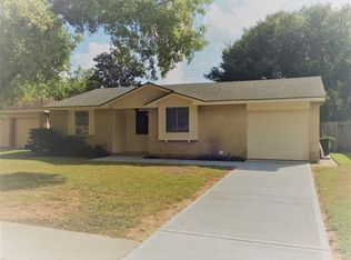 16902 David Glen Dr, Friendswood, TX 77546