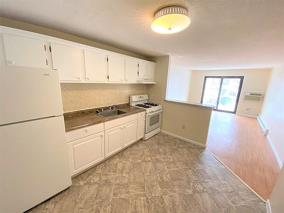 2nd image of 260 E Haverhill St APT 19