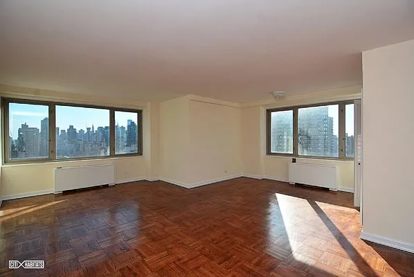 Rented by Citi Habitats | media 7