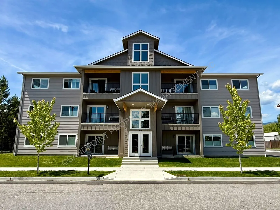 424 S Olive Ave #201