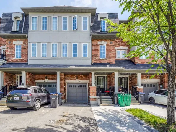 15 Sprucewood Rd, Brampton, ON L6Z 0J3