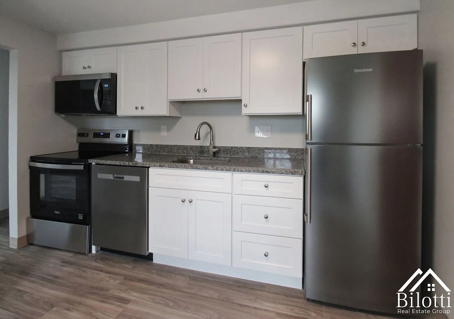 Hillside Terrace Apartments — Photo 2