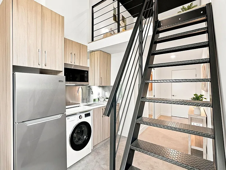 Step Designer Lofts — Photo 66