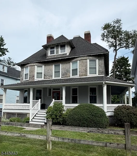 25 Olyphant Dr #1
