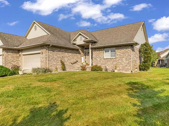 5th image of 5394 Babcock Rd