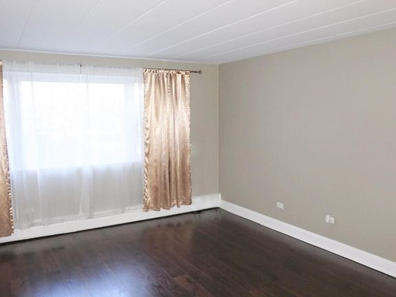 4th image of 6160 N Damen Ave APT 310