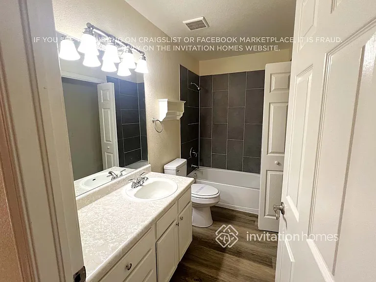 990 Ancestra Dr — Photo 14