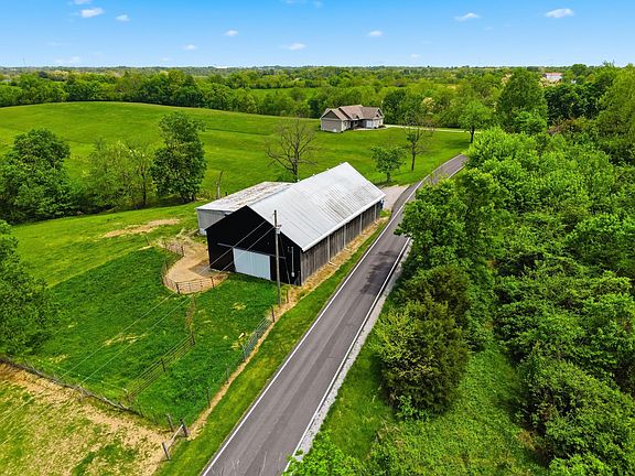 5th image of 401 Simpson Ridge Rd